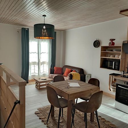 Appartement Chez Marie Et Aymeric Bages  Exterior photo